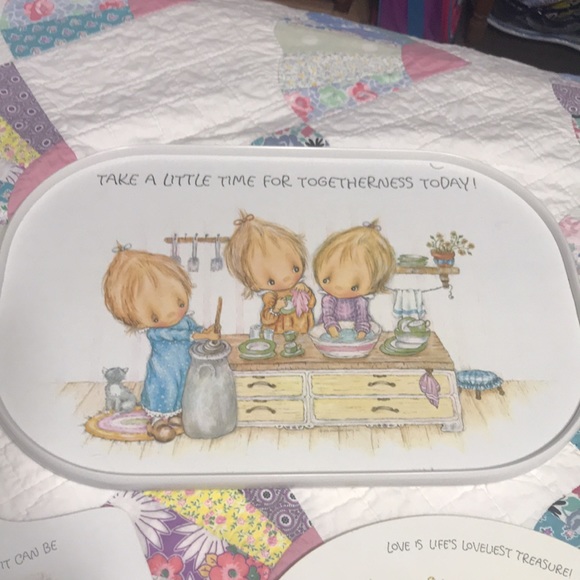 1971 1972 1978 Hallmark Betsey Clark melamine tray, cutting boards lot - Picture 2 of 10